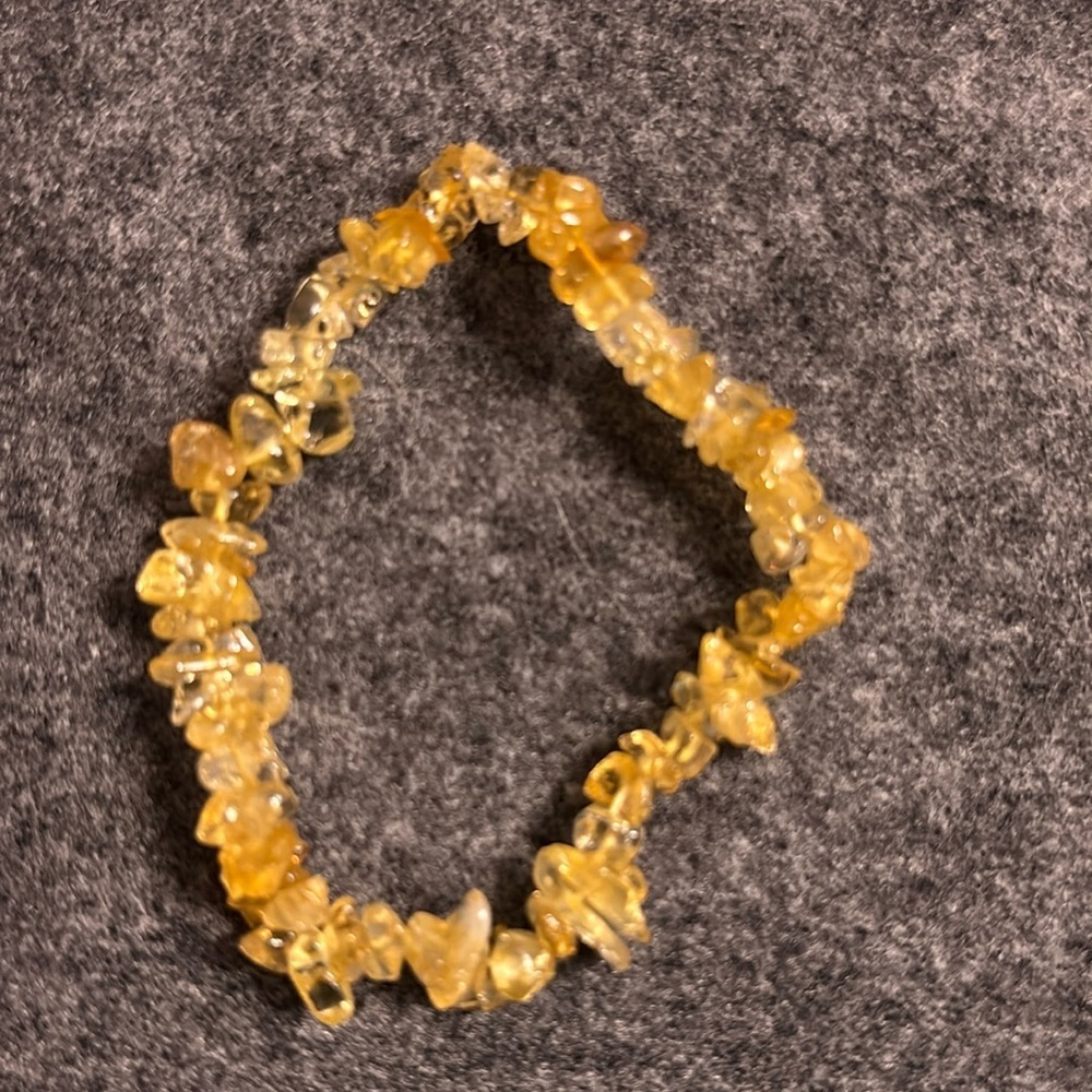 Citrine Quartz Bracelet for a Joyful & Prosperous New Year